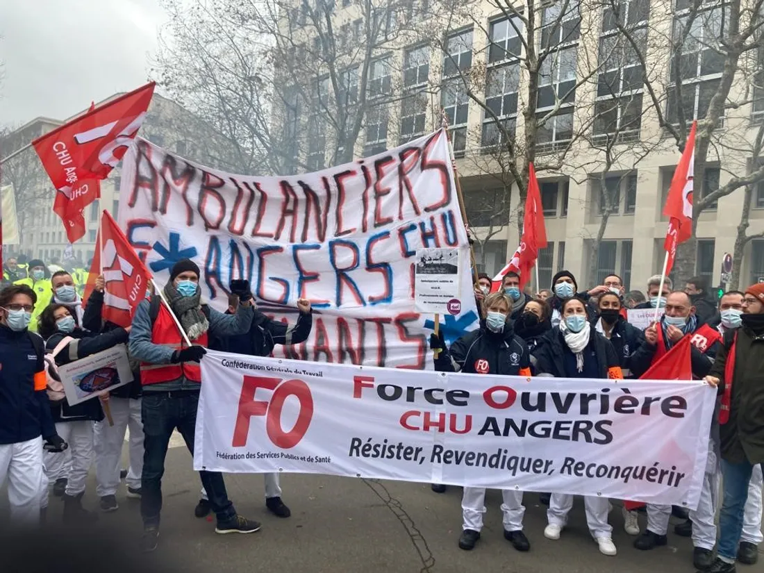 Manif Ambulancier 49 Paris_30 11 21_FO CHU Angers